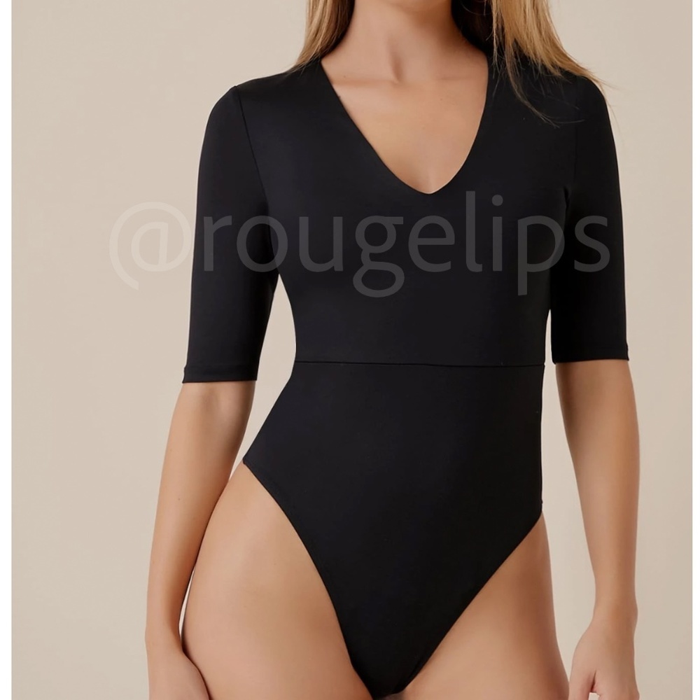 Black V-Neck Slim Fit Bodysuit Half Sleeve